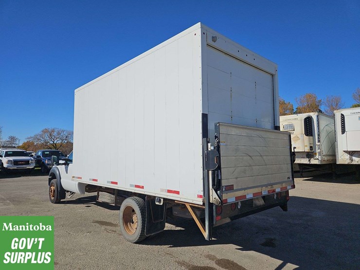2014-ford-f550-image-4