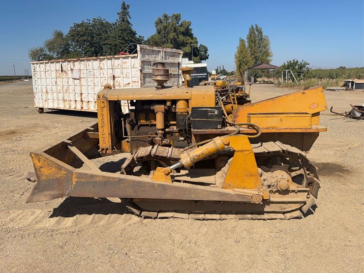 caterpillar-28-image-2