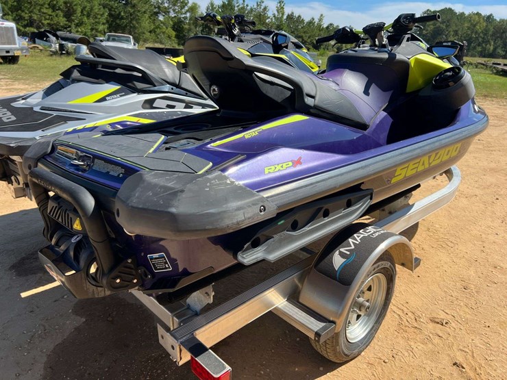 2019-sea-doo-gtr-x-230-&-2021-sea-doo-rxt-x-300-w/-2026-magic-tilt-dual-pwc-trailer-image-34