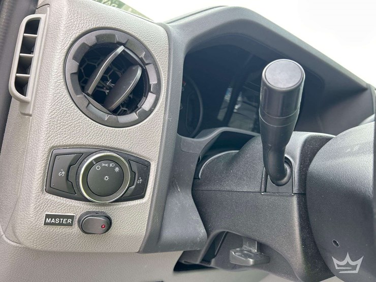 2018-nissan-frontier-image-24