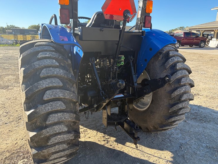 2019-new-holland-workmaster-50-image-3