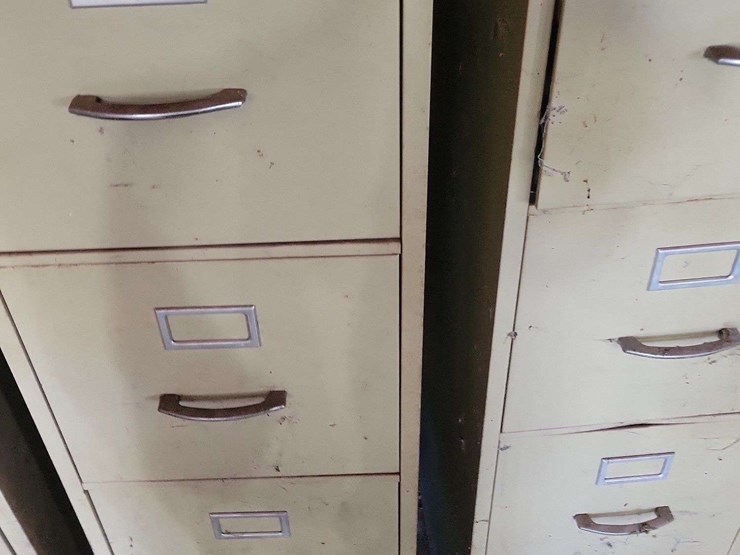 group-of-four-four-drawer-metal-filing-cabinets-image-4