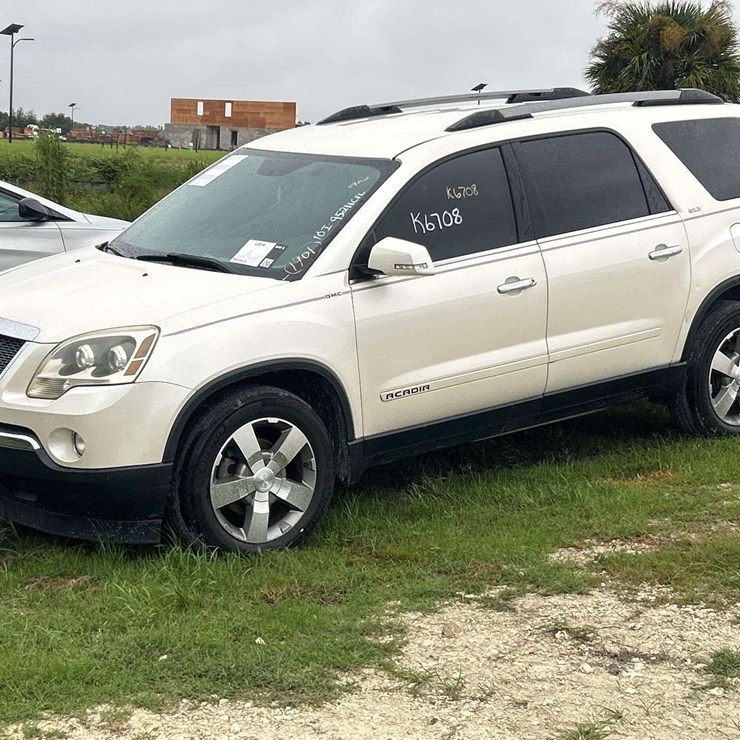 2011 GMC ACADIA