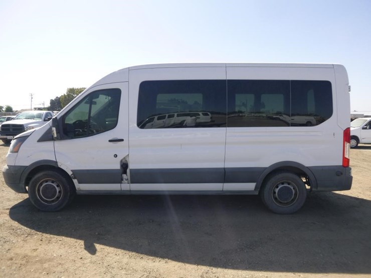 2018-ford-transit-image-6