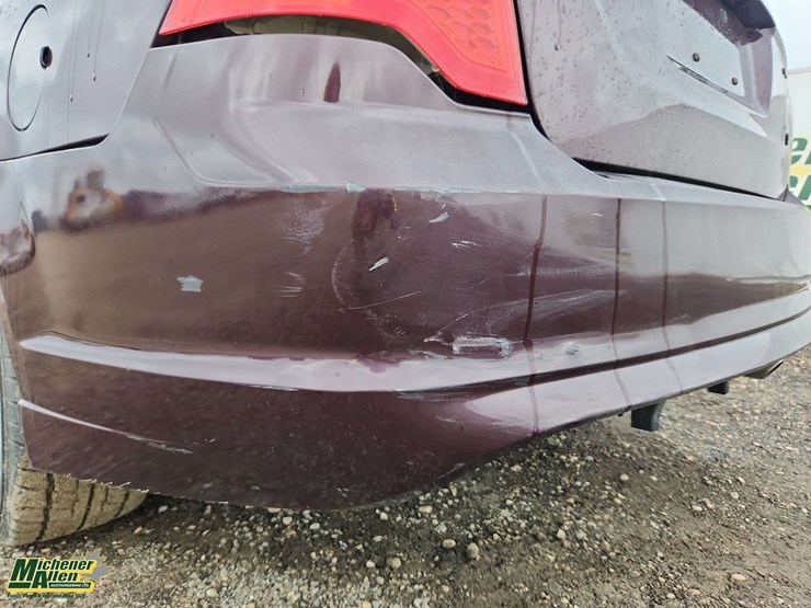 2012-ford-fusion-se-image-41