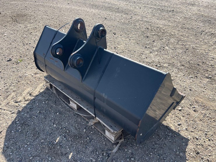 bobcat-excavator-bucket-image-5