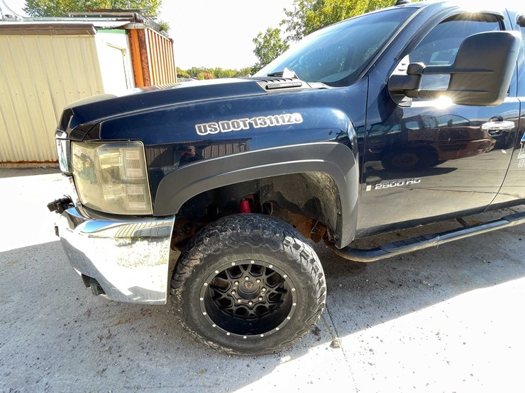 2007-chevrolet-2500-image-12