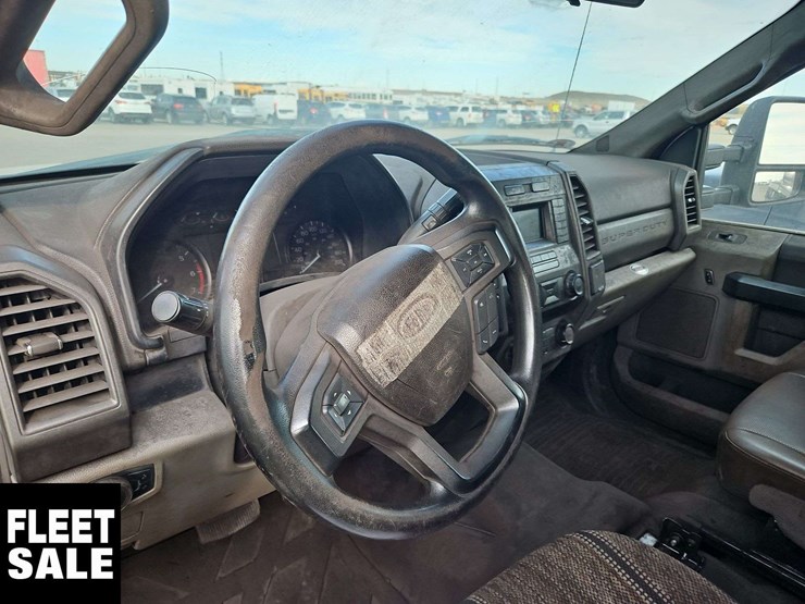 2020-ford-f350-image-38