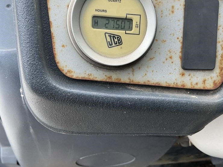 2011-jcb-507-42-image-15