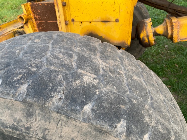 john-deere-770-image-18