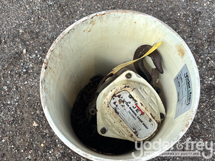 jet-1-1/2-ton-chain-hoist-5-90-series-image-1