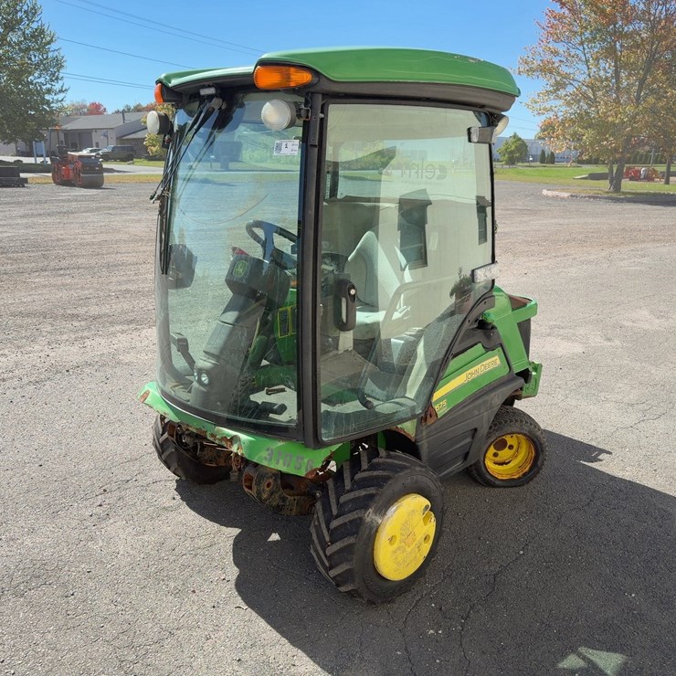 JOHN DEERE 1575