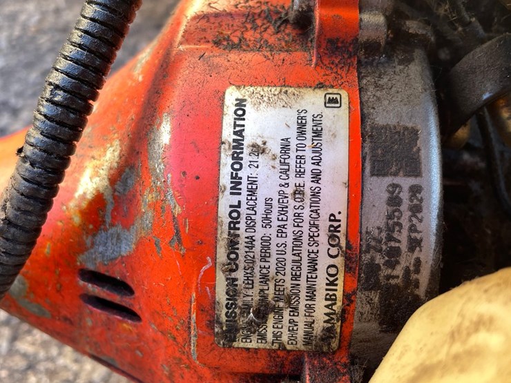 #1857-•-(4)-gas-powered-lawn-tools-image-11