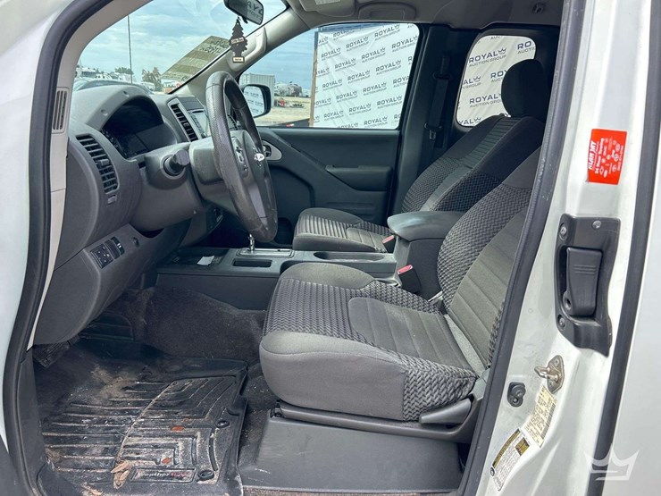 2018-nissan-frontier-image-11