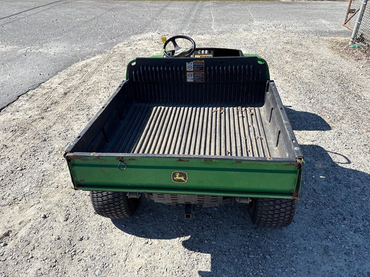 john-deere-gator-image-9