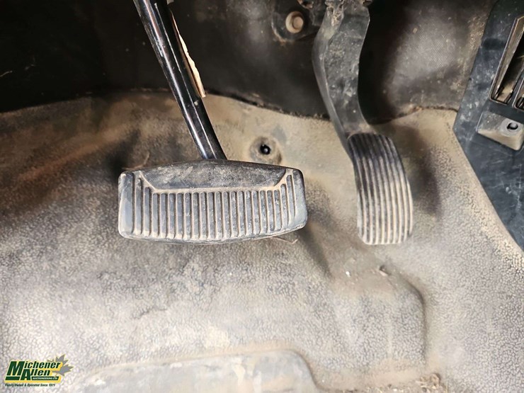 2017-ford-f550-image-23