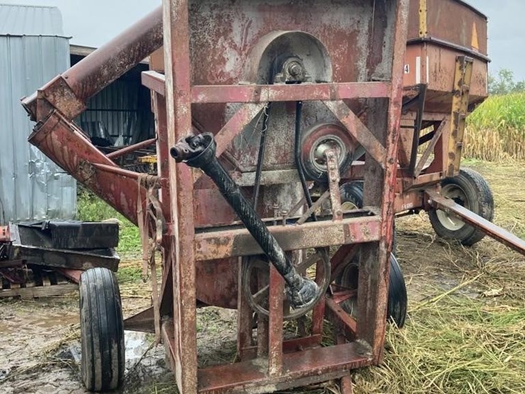 frontier-grain-vac/loader-8107-image-1