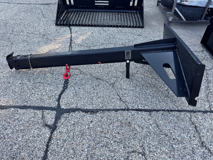 future-skid-steer-telescopic-boom-image-2