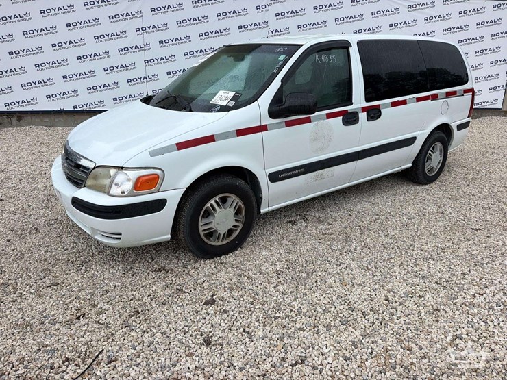 2004-chevrolet-venture-image-1