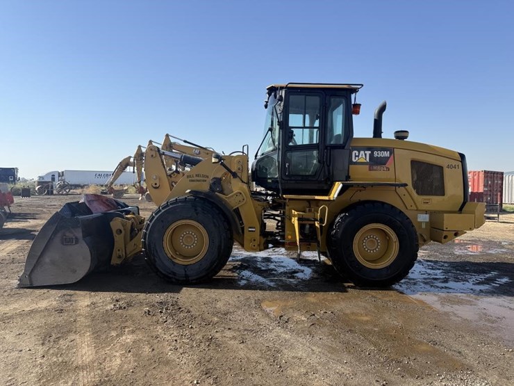 2018-caterpillar-930m-image-5