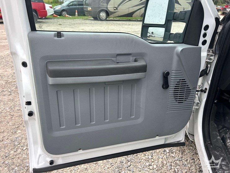 2015-ford-f250-image-11