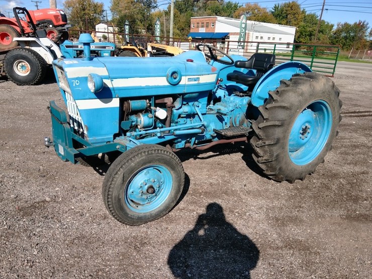 ford-3000-image-1