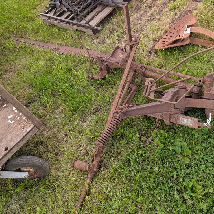#4063 • Ford Ferguson 3-Point Mower