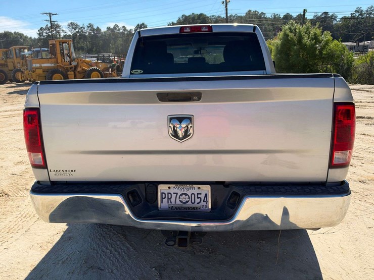 2014-dodge-1500-image-6
