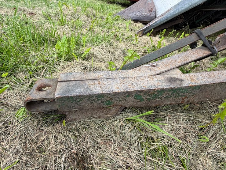 #4011-•-new-idea-corn-picker-image-15