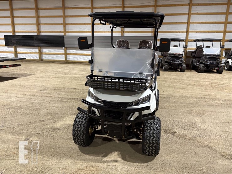 2026-hq80-golf-cart-#2-(white)-10096-image-3
