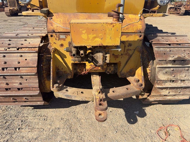 caterpillar-d7-image-42