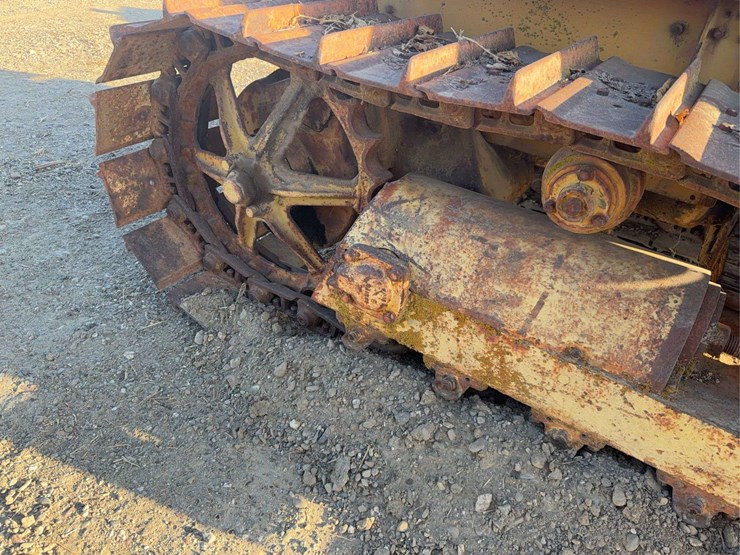 caterpillar-d2-image-10