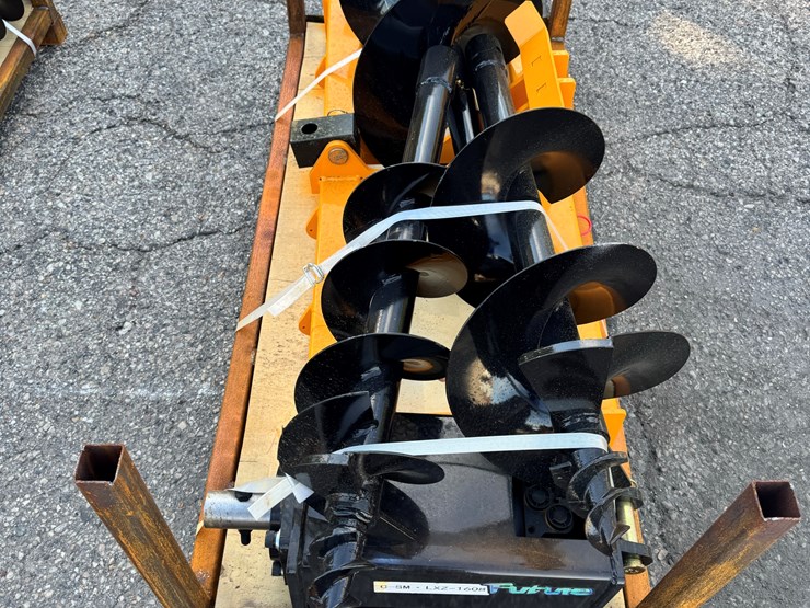 future-skid-steer-loader-auger-w/-two-rods-image-2