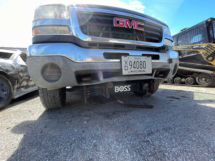 2004-gmc-2500hd-image-80