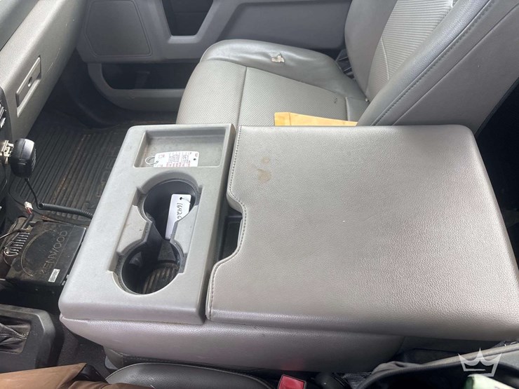 2019-ford-f550-image-17