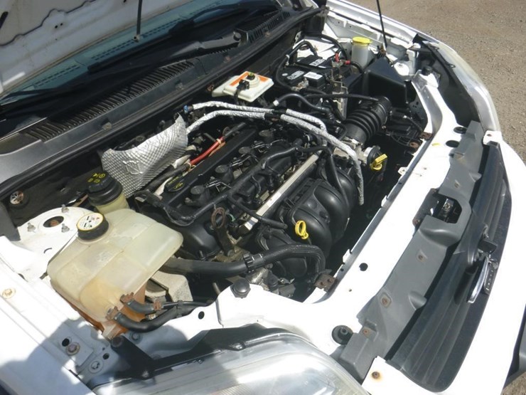 2012-ford-transit-connect-image-10