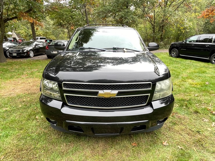 2007-chevrolet-tahoe-ltz-image-2