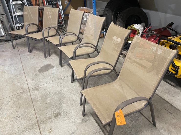 #3163-•-(6)-patio-chairs-image-1