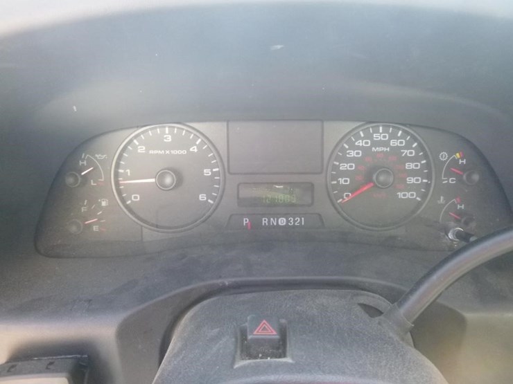 2007-ford-f450-image-17