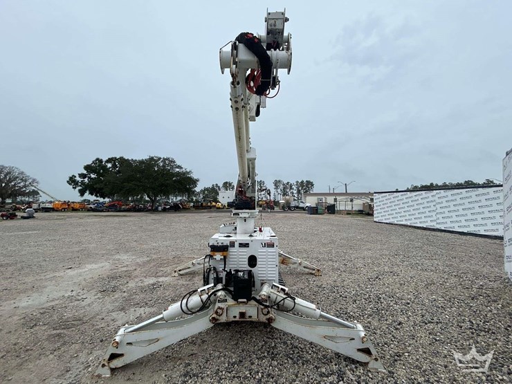 2019-altec-at37gw-image-25