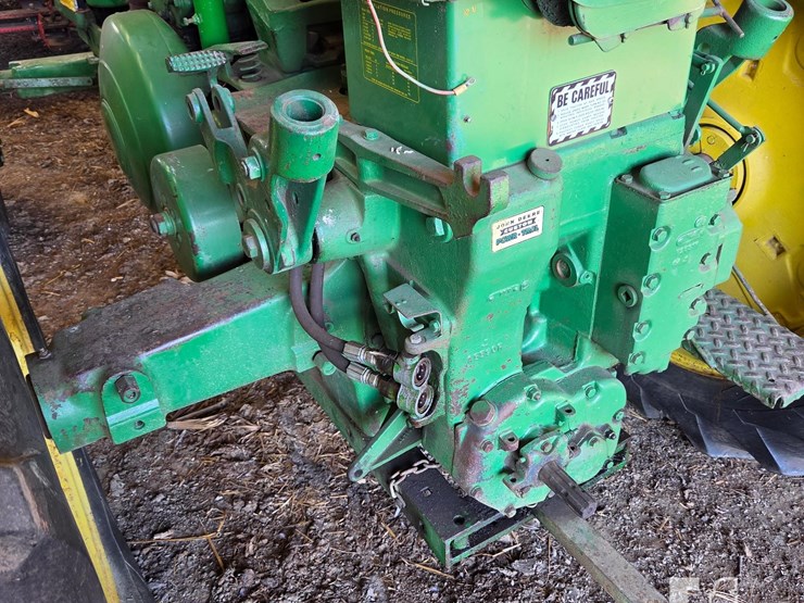 john-deere-620-image-15