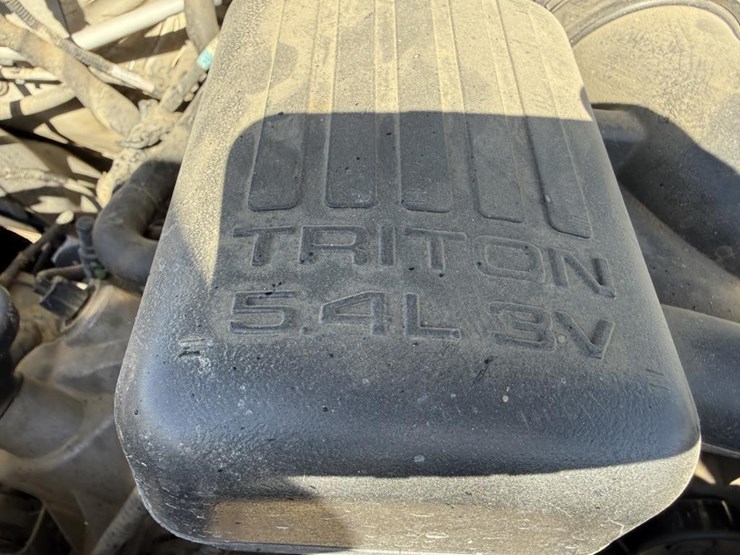 2010-ford-f150-platinum-image-51