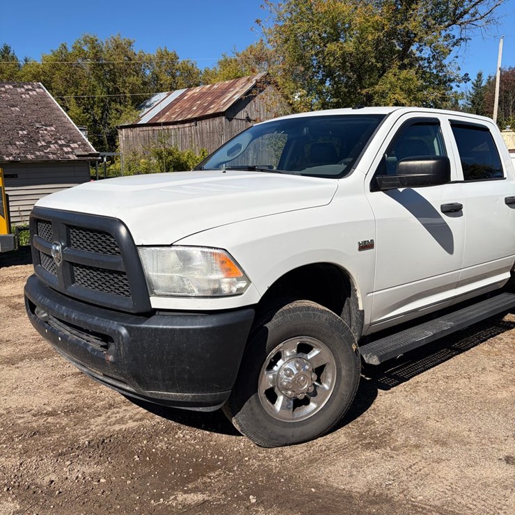#147 • 2014 Dodge Truck (Has WI Title) (Bear Creek, WI)