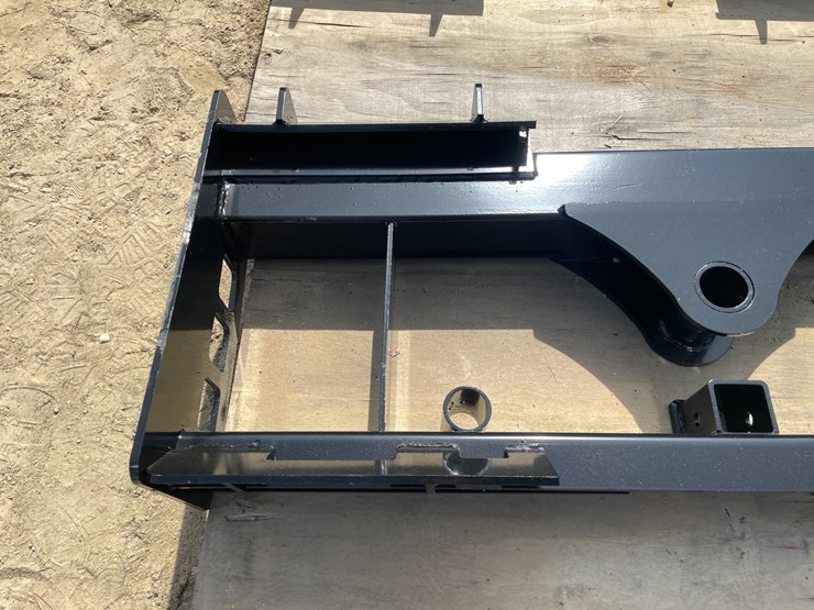 #2031-•-wolverine-skid-steer-pallet-fork-frame-attachment-image-5