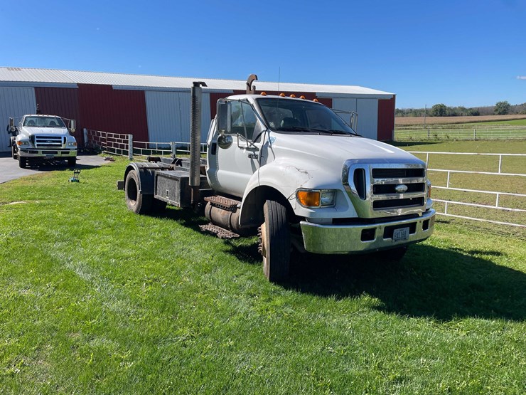 2008-ford-f750-image-3