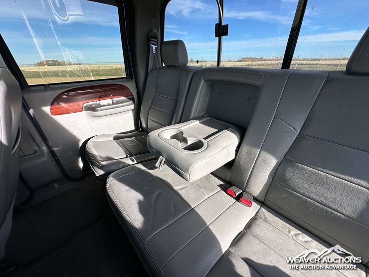2005-ford-f350-image-29