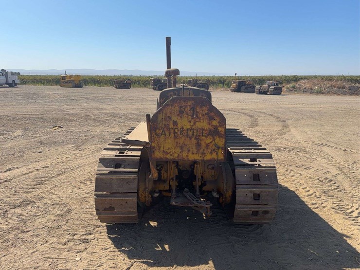 caterpillar-28-image-4