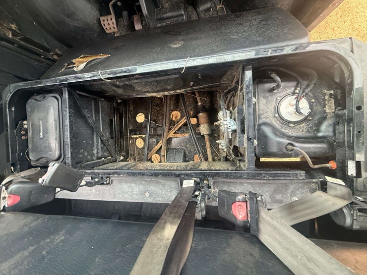 2018-kawasaki-mule-4x4-crew-cab-diesel-(10,323-miles)-image-21