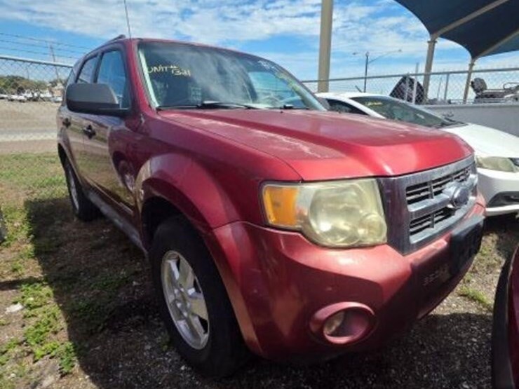 2008-ford-escape-image-8