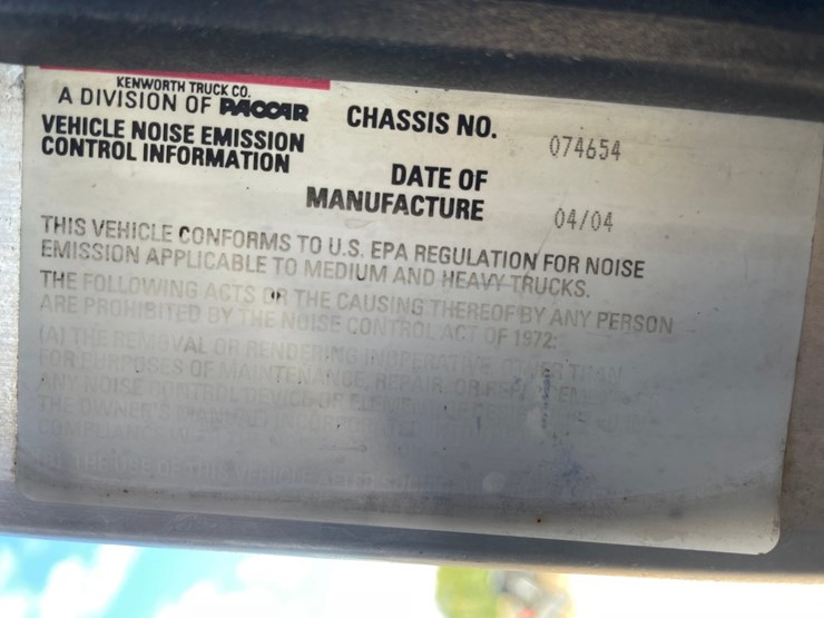 2005-kenworth-t800-image-109